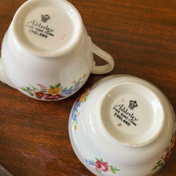 Adderly Fine Bone China England Creamer Pitcher & open sugar bowl - Picture 5 of 8